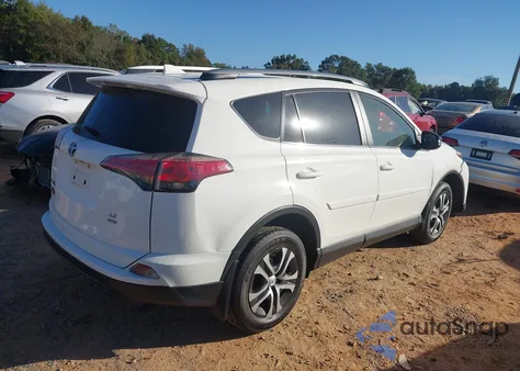 2018 Toyota Rav4 Le z USA, uszkodzony, nr VIN JTMBFREV4JJ212783